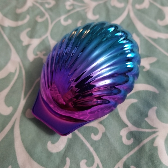 Seashell Mermaid Brush - Picture 3 of 4